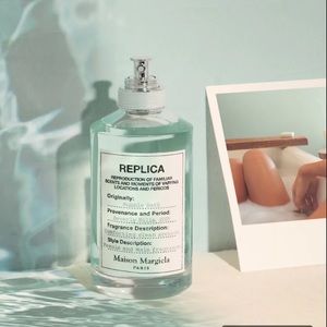 Maison Margiela
'REPLICA' Bubble Bath